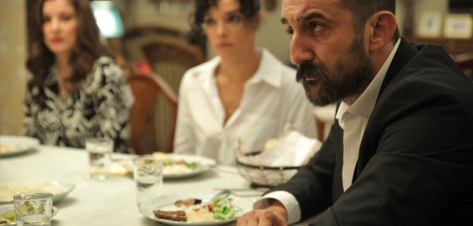 Промо-фото из Чукур 101 серия