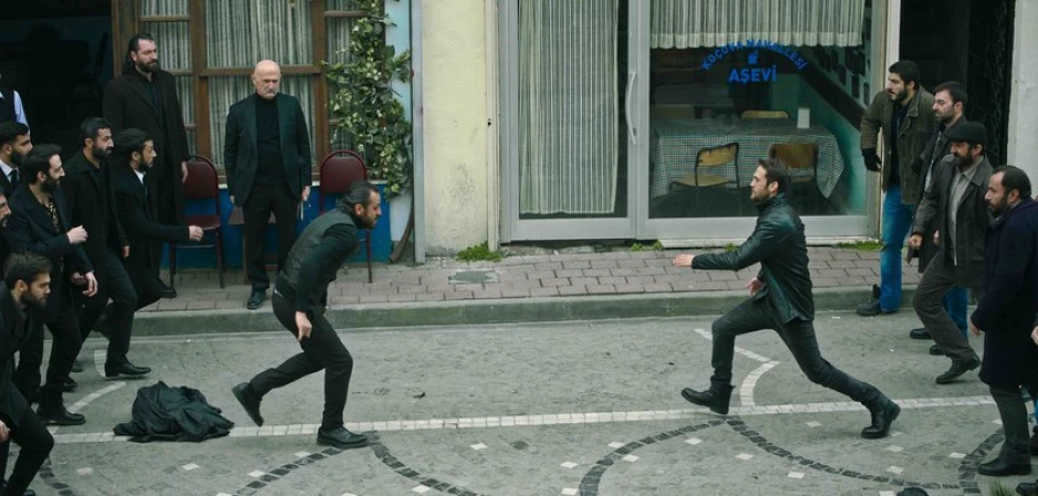 Промо-фото из Чукур 124 серия