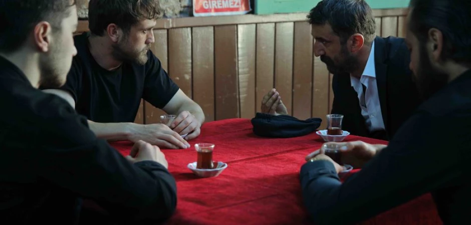 Промо-фото из Чукур 130 серия