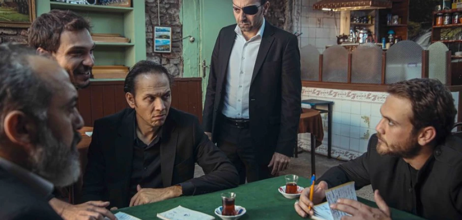 Промо-фото из Чукур 74 серия