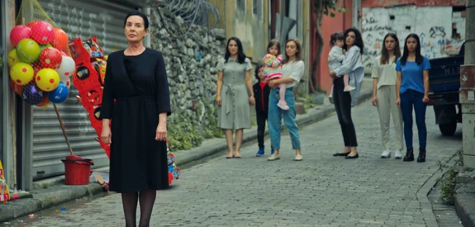 Промо-фото из Чукур 132 серия