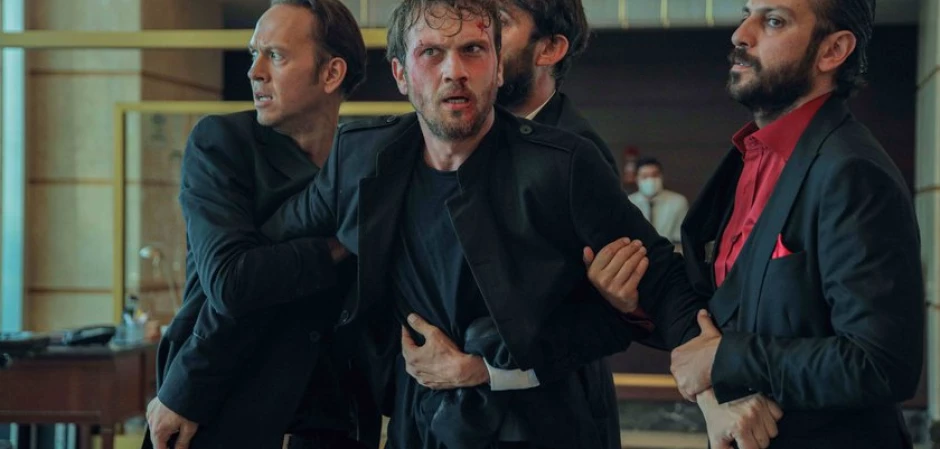 Промо-фото из Чукур 94 серия